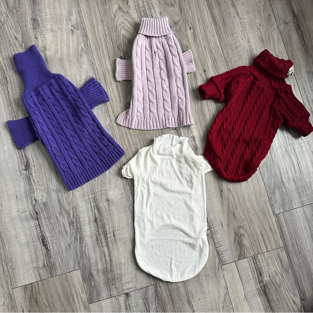 Lot of 4 Dog / Cat sweaters. Small pet clothes
